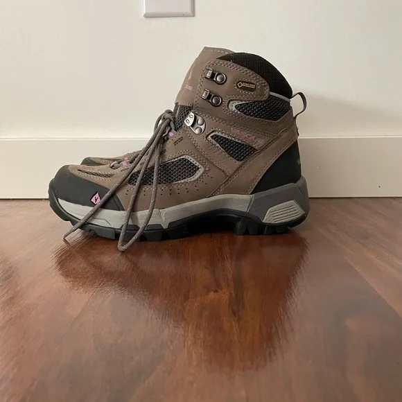 Women’s Vasque Breeze 2.0 GTX Hiking Boots - Picture 3 of 6